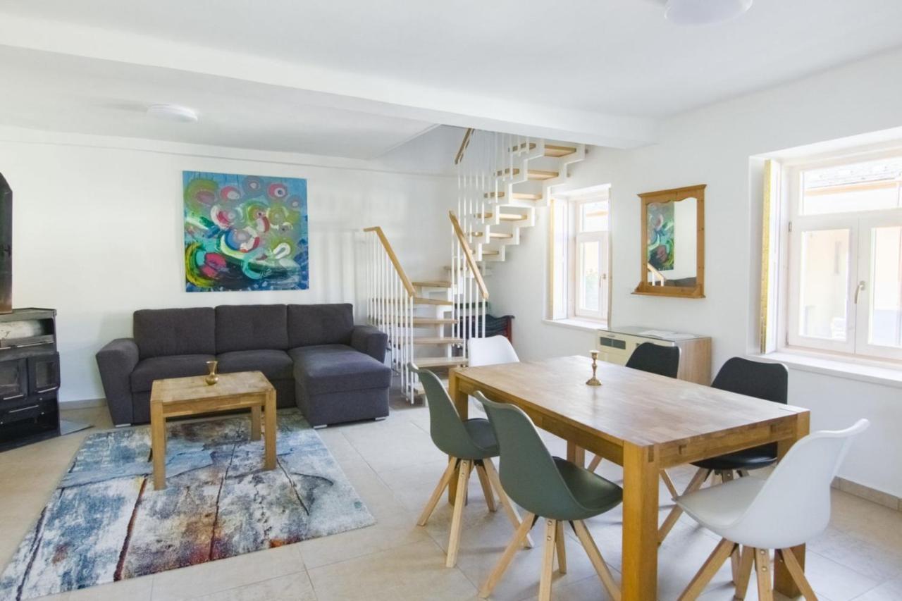 Natura Panzio&Apartmanhaz Орфю Экстерьер фото
